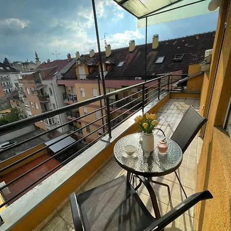 Apartament Apartman Centar *